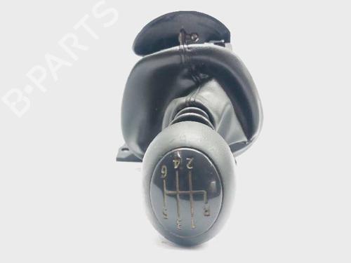 Used Gear lever Gear lever RENAULT TRAFIC III Van (FG_) [2014-2026] 19328967 19328967