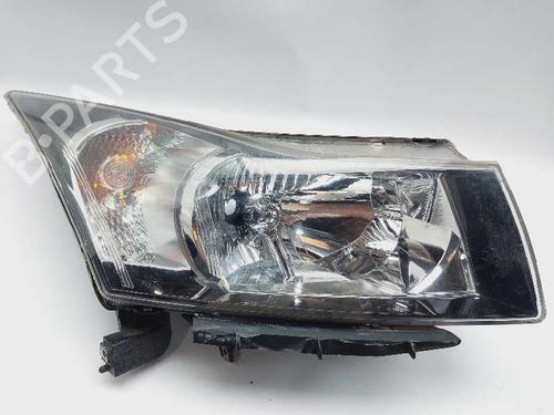 Used Right headlight Right headlight CHEVROLET CRUZE (J300) [2009-2026] 18853317 18853317