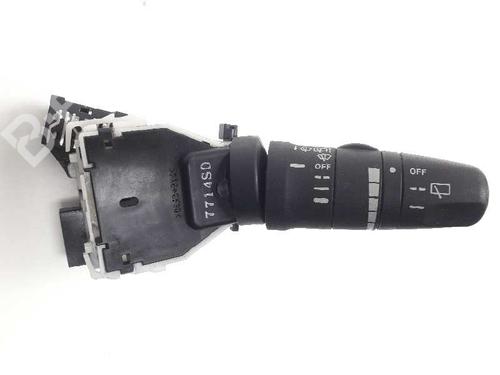 Used Steering column stalk NISSAN MICRA III (K12) 1.2 16V (65 hp) 9259329