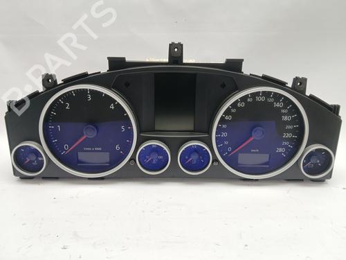 Cockpit VW TOUAREG (7LA, 7L6, 7L7) 2.5 R5 TDI (174 hp) 29148744