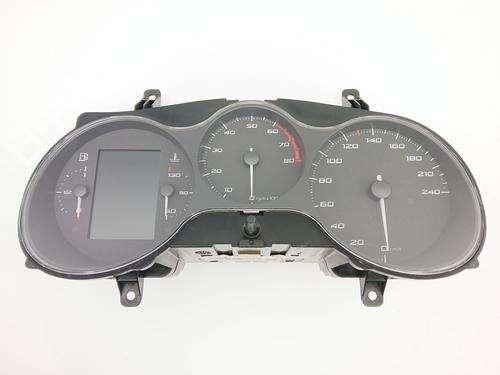 Used Instrument cluster SEAT LEON (1P1) 1.4 TSI (125 hp) 25868541