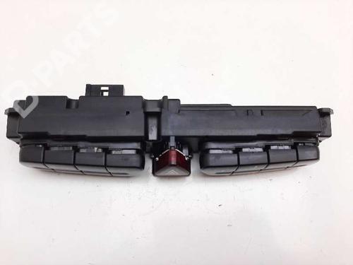 Warning switch MERCEDES-BENZ C-CLASS (W203)  | BP11886779I22 