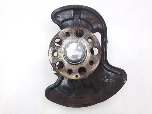 Used Right front steering knuckle Right front steering knuckle MERCEDES-BENZ C-CLASS (W204) C 220 CDI (204.002) (170 hp) 9075415 9075415