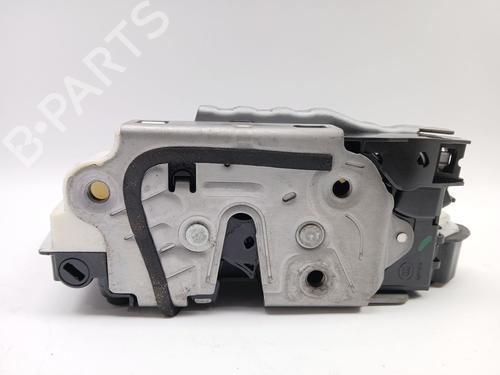 rear-right-lock-vw-passat-b8-variant-3g5-cb5-2014-33756412 main image
