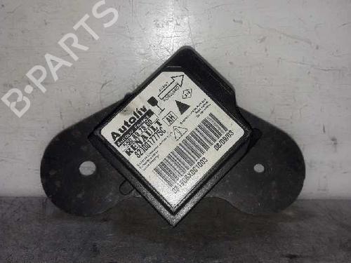 Used Electronic module Electronic module RENAULT SCÉNIC II (JM0/1_) [2003-2010] 4619838 4619838