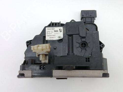 Front left lock OPEL CORSA E (X15) 1.3 CDTI (08, 68) | BP35723708C98 - Image 2