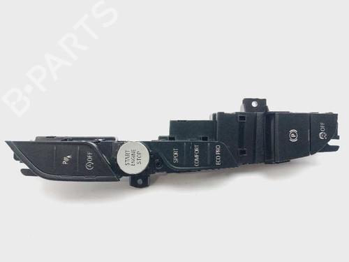 Used Switch BMW 1 (F40) [2019-2025]  18550696