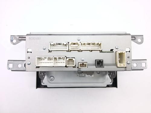 Auto-radio TOYOTA AURIS Estate (_E18_) 1.8 Hybrid (ZWE186_, ZWE186R, ZWE186H) | BP30728139E6