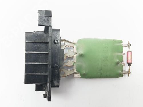 Used Heater resistor Heater resistor OPEL CORSA E (X15) 1.3 CDTI (08, 68) (75 hp) 25745616 25745616