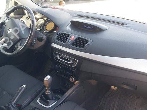 Fuse box RENAULT MEGANE III Coupe (DZ0/1_) 1.6 16V (DZ0U, DZ1B, DZ1H) | BP32192830E1