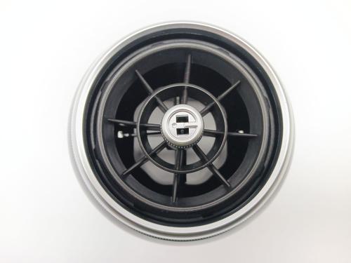 air-vent-mg-mg-zs-suv-azs1-2017-23430659 main image