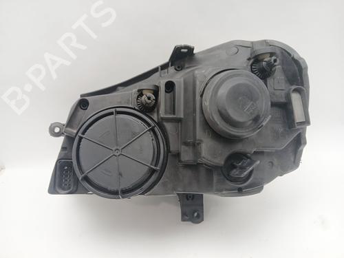 Right headlight VW POLO IV (9N_, 9A_) 1.9 TDI | BP32322533C29 