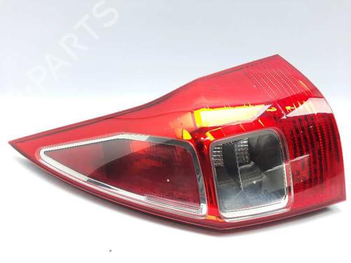Used Right taillight Right taillight 19492350 19492350