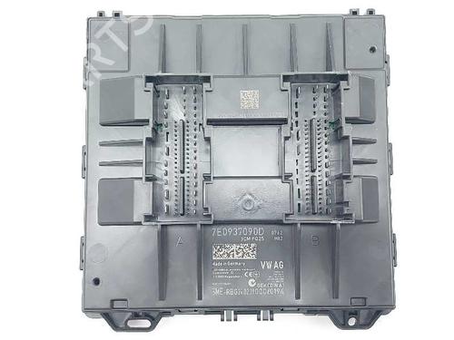 Used Electronic module Electronic module VW TRANSPORTER T6 / CARAVELLE T6 Bus (SGB, SGJ, SHB, SHJ) 2.0 TDI (114 hp) 13735648 13735648