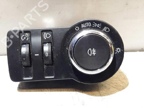 Used Headlight switch Headlight switch OPEL INSIGNIA A (G09) 2.0 CDTI (68) (131 hp) 2835138 2835138