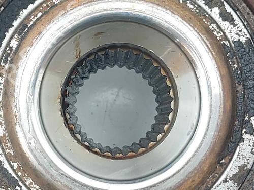 Left front steering knuckle LAND ROVER DISCOVERY III (L319) 2.7 TD 4x4 | BP13237105M25 
