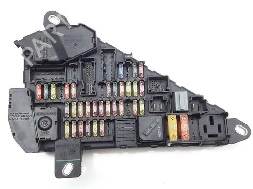 Used Fuse box Fuse box BMW 5 (E60) 530 i (231 hp) 9259935 9259935