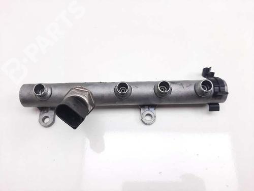 Used Injection rail AUDI A8 D3 (4E2, 4E8) 3.0 TDI quattro (233 hp) 11429797