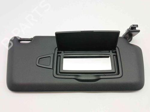 Used Right sun visor Right sun visor 37218671 37218671