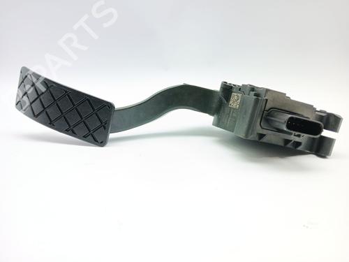 pedal-seat-arona-kj7-kjp-2017-23408291 main image