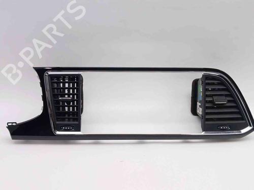 air-vent-seat-ateca-kh7-khp-2016-40013736 main image