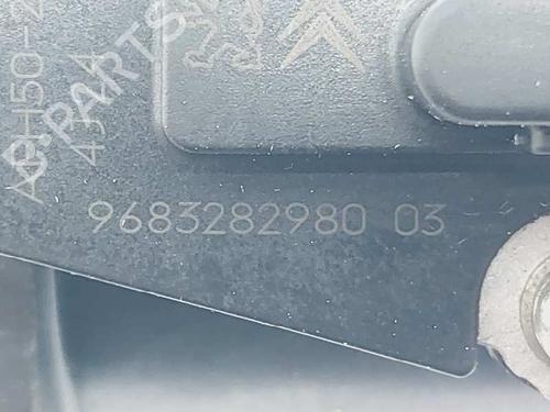 Mass air flow sensor CITROËN C4 Picasso II | BP20686002M95 - Image 2