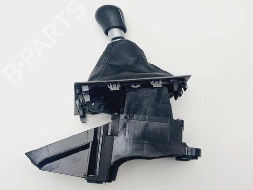 Used Gear lever Gear lever FORD FOCUS III [2010-2020] 16021109 16021109