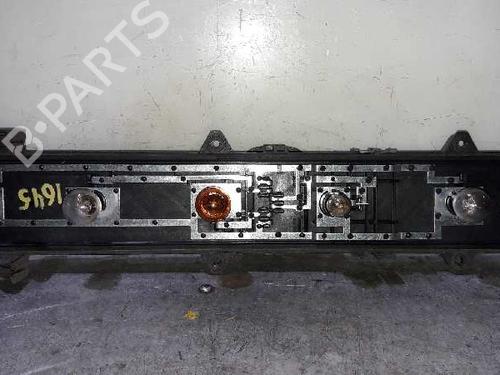 Used Lamp holder IVECO DAILY III Van 35 C 12 V, 35 S 12 V (AGKA43A2, AGKB43A2, AGKB46A2,... (116 hp) 14500184