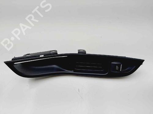 Used Right front window switch FORD FOCUS III [2010-2020]  20684974