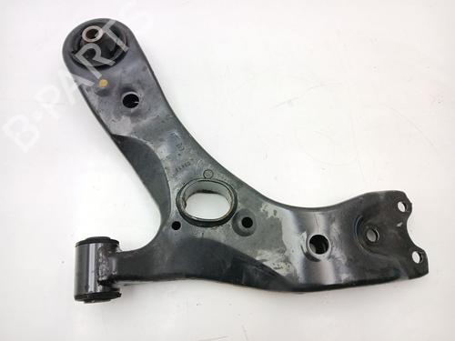 Used Left front suspension arm Left front suspension arm TOYOTA VERSO (_R2_) 1.6 (ZGR20_, ZGR20R) (132 hp) 32340379 32340379