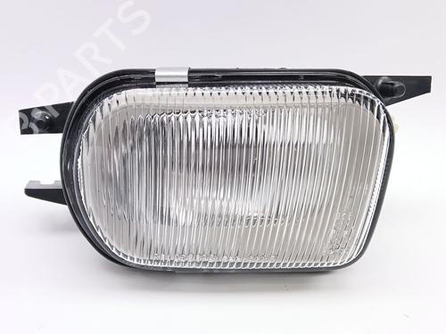 Used Right front fog light MERCEDES-BENZ C-CLASS (W203) C 180 (203.035) (129 hp) 31992979