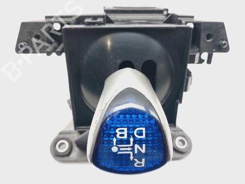 Selector da caixa Selector da caixa TOYOTA AURIS (_E15_) 1.8 Hybrid (ZWE150_, ZWE150R) (136 hp) 17837338 17837338