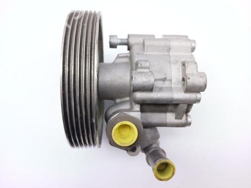 Used Steering pump SUZUKI VITARA (ET, TA, TD) 2.0 TD Intercooler All-wheel Drive (SV420D) (87 hp) 4384926