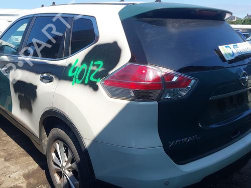 Gebruikte NISSAN X-TRAIL I (T30) 2.2 dCi (136 hp) 4359572 Onderdelen