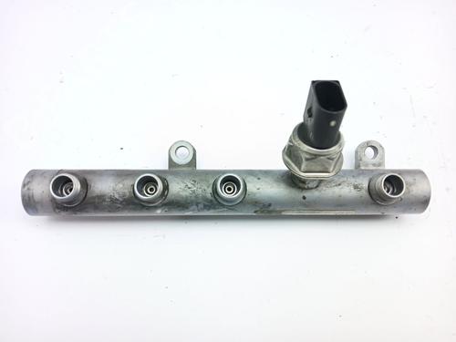 Used Injection rail Injection rail AUDI Q7 (4LB) 3.0 TDI quattro (233 hp) 25146597 25146597