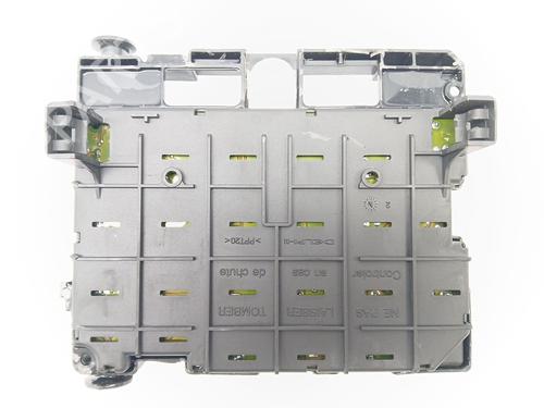 Fuse box PEUGEOT 206 Hatchback (2A/C) 1.6 HDi 110 | BP27833467E1 