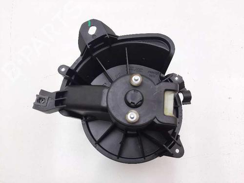 Heater blower motor FIAT PUNTO EVO (199_) 1.3 D Multijet (199AXC1A, 199BXC1A, 199AXT1A, 199BXT1A) | BP20679152M62 