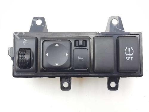 Used Mirror switch Mirror switch NISSAN MICRA IV (K13K, K13KK) 1.2 (80 hp) 20678637 20678637