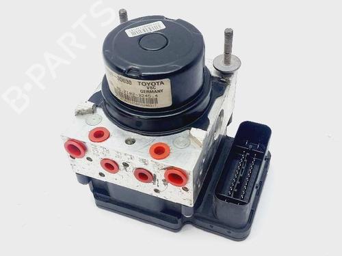 Used ABS pump TOYOTA YARIS (_P13_) [2010-2020]  20316663