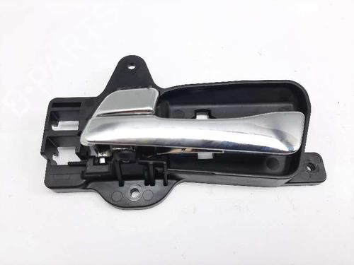Used Rear left interior door handle Rear left interior door handle HYUNDAI i30 (FD) [2007-2012] 20681181 20681181