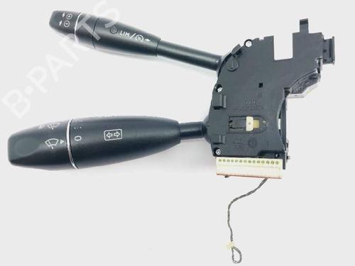 Used Switch MERCEDES-BENZ C-CLASS (W204) [2007-2015]  18148170