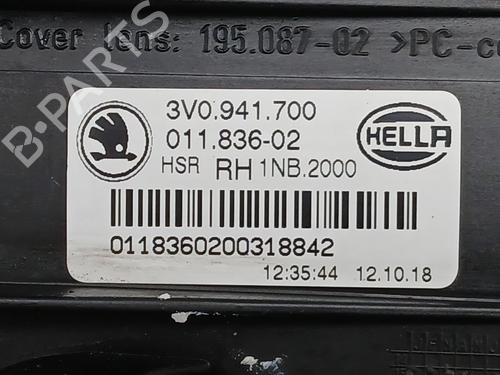 Faro Antiniebla delantero derecho SKODA SUPERB III (3V3) 2.0 TDI | BP29885441C31