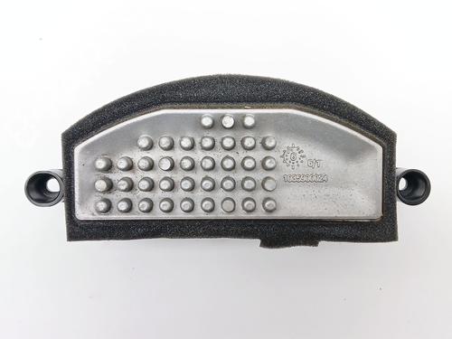 Used Heater resistor MERCEDES-BENZ A-CLASS (W176) A 200 CDI / d (176.008) (136 hp) 30909405