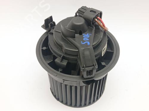 Used Heater blower motor RENAULT CLIO IV (BH_) 1.2 16V (BHA1, BHAK, BHMG, BHMK) (75 hp) 29042747