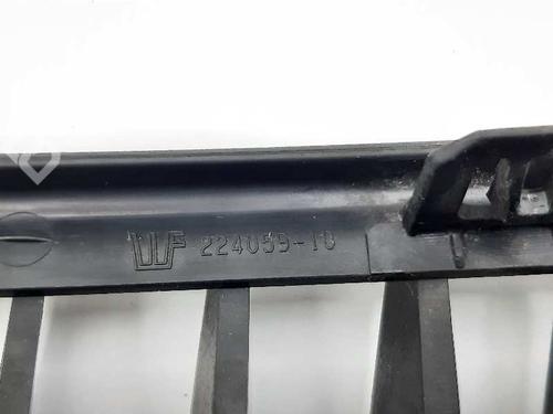 Grille BMW 3 (E90) 325 i | BP9264007C40 