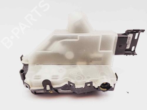 Front right lock OPEL CROSSLAND X / CROSSLAND (P17, P2QO) 1.2 (75) (131 hp) 15121788