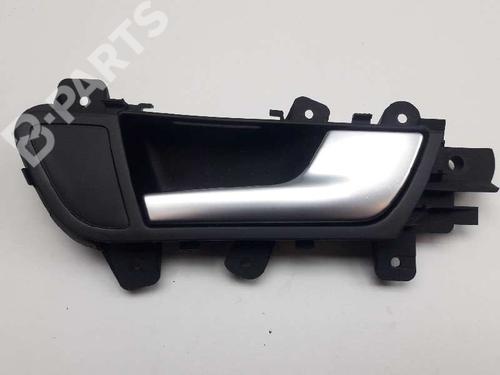 Used Front right interior door handle AUDI A4 B8 Avant (8K5) [2007-2017]  9260009