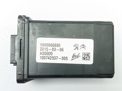 Used Electronic module CITROËN C4 PICASSO II Van (DD_) e-HDi (DD9HC8, DD9HCT) (116 hp) 22758835
