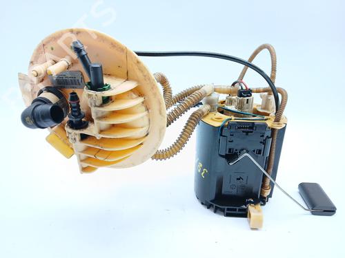 Used Fuel pump LAND ROVER DISCOVERY IV (L319) 2.7 TD 4x4 (190 hp) 23231240