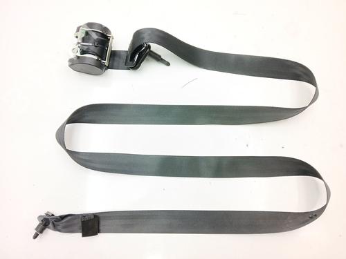 front-right-seatbelt-dacia-duster-hs_-2010-2011-2012-2013-2014-2015-2016-2017-2018-24683793 main image